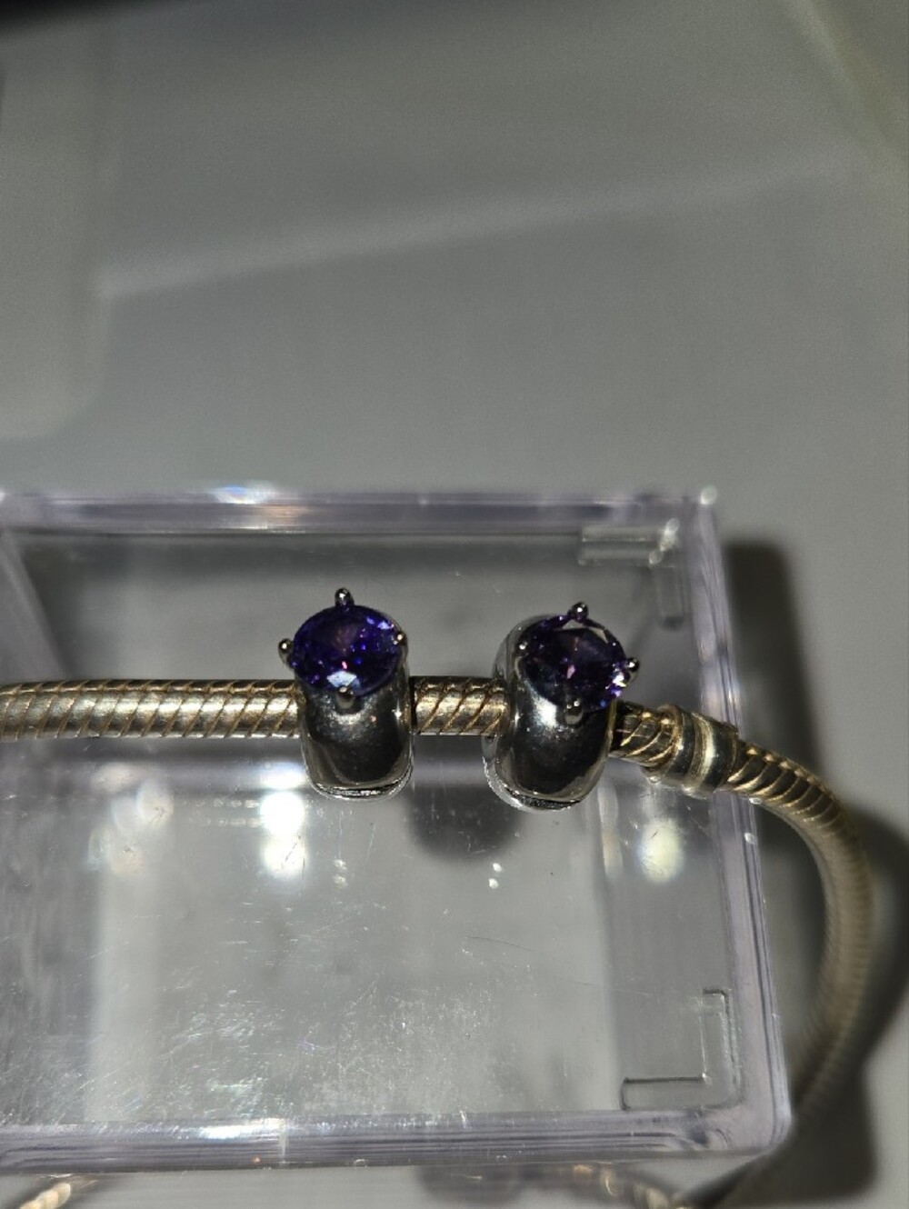 Pandora Purple Clips Pair - Picture 5 of 5